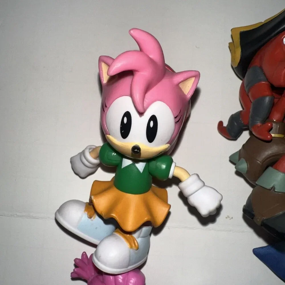 16 sonic the hedgehog figure lot 2”-2.5”